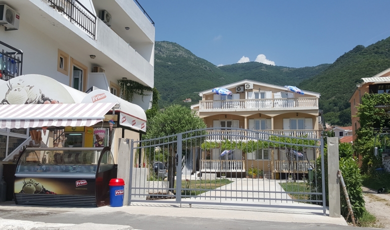 Wohnungen Mitrovic Baosici, Baosici, Ferienwohnungen