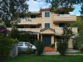 Dragovic apartmanok - LANISTA, Petrovac