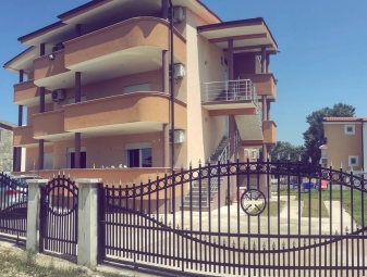 Apartmanok Ajka, Ulcinj