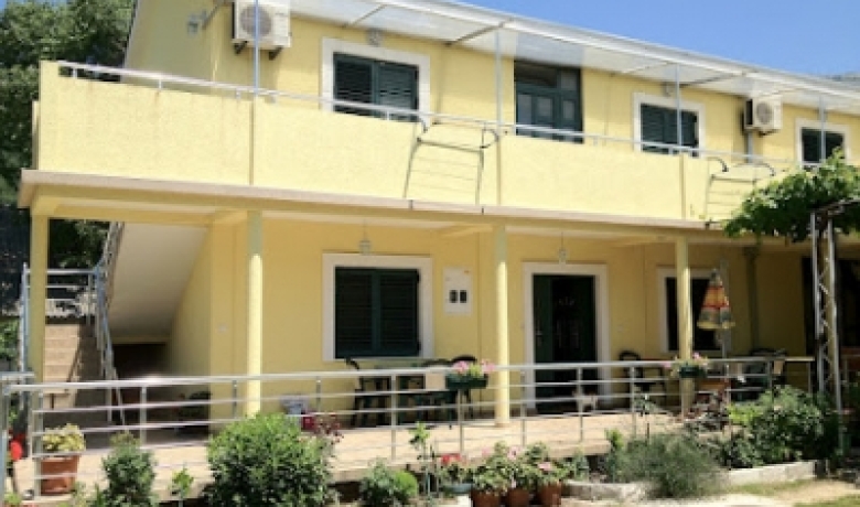 Holiday house - Budimic, Buljarica, Apartments