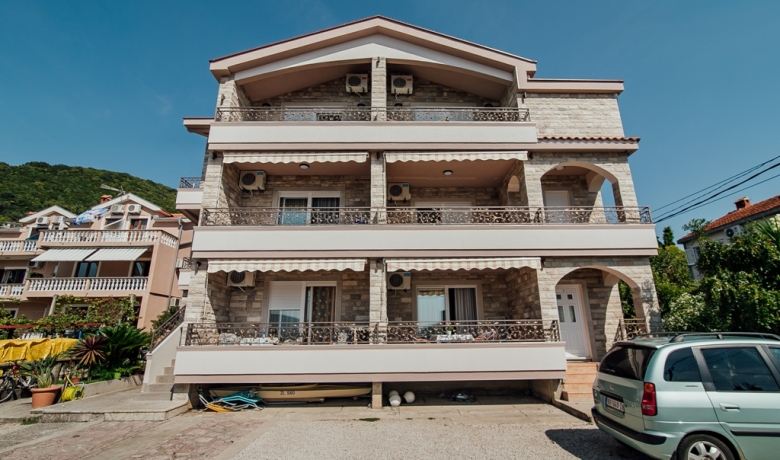 Apartments Sijerkovic, Kumbor, Apartments