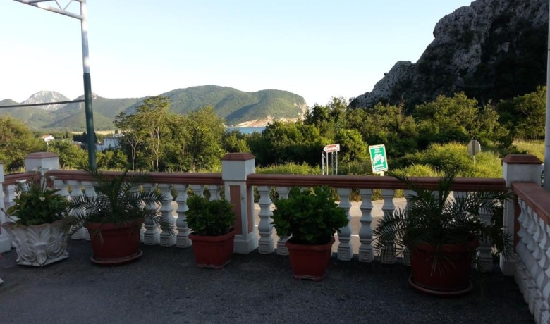 Villa Marina, Buljarica, Apartmanok