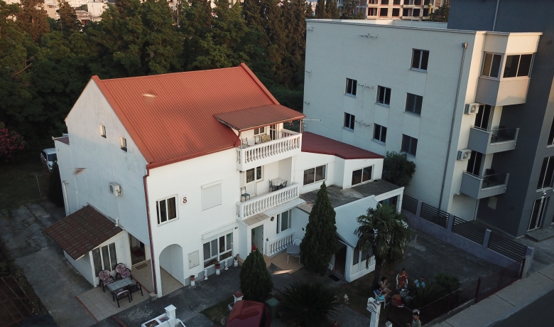 Apartmani Lili, Bar, Apartmani