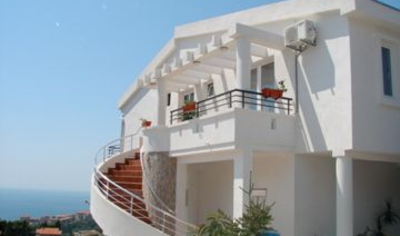 Casa lolinero, Ulcinj, Apartmanok