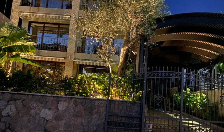 Villa "Mia R", Sutomore, Apartmani