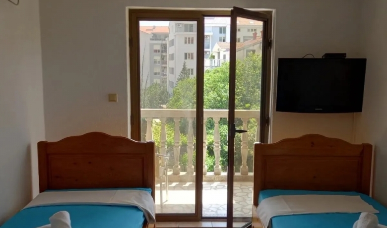 Appartementsvid, Budva, Appartements