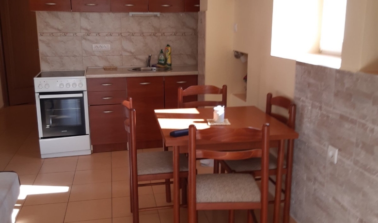 Apartman Frenki, Tivat, Apartmani