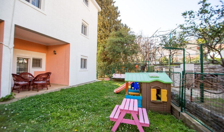 Kovacevic Apartmani , Petrovac, Ferienwohnungen