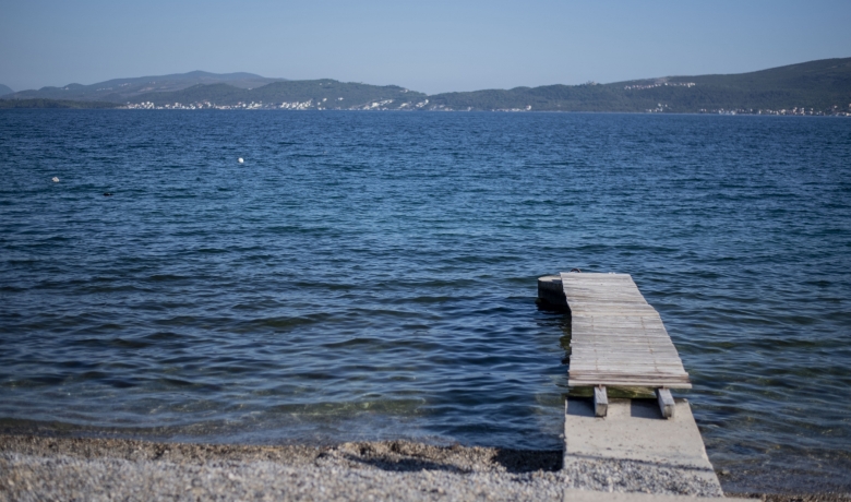 Dhomat Vesna, e bardhë, apartamente