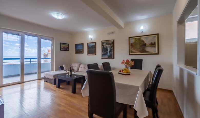 Ferienwohnungen KIA, Petrovac, Ferienwohnungen