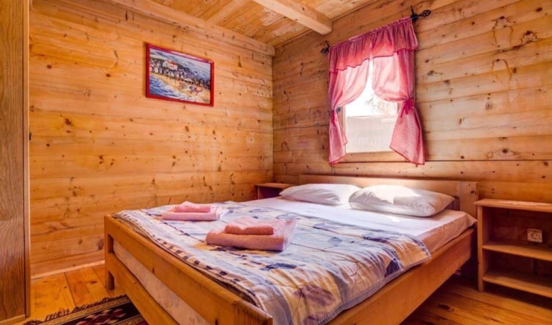 Eko apartmani Drvljanik, Buljarica, Apartmani