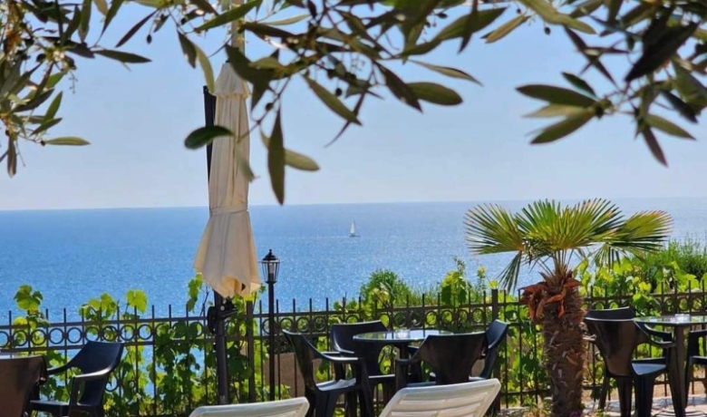 Open Sky Montenegro, Utjeha, Apartmani