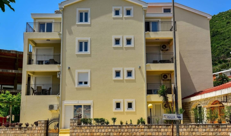 APARTMANI MARINA KOPITOVIC, Petrovac, Appartements