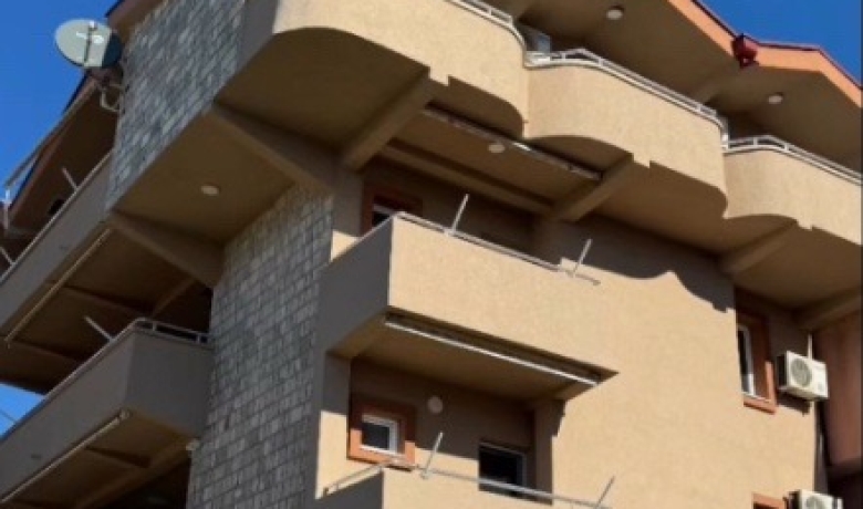 Villa Ena, Dobre Vode, Apartments