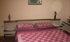 Dhoma dhe apartamente Davidoviq, Buljarica, Apartamente