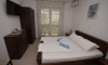 Lucky apartments, Igalo, Apartmani