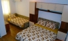 Apartamente Dasic, Bar, apartamente