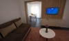 Naša kuća, Jaz, Apartmani