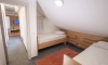 Naša kuća, Jaz, Apartmani